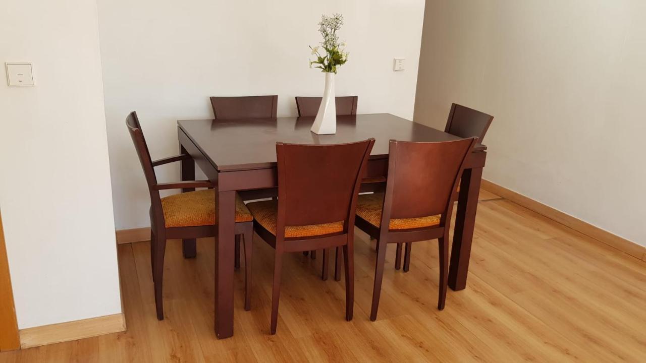 A Tus Pies Iii, Centro Apartment *